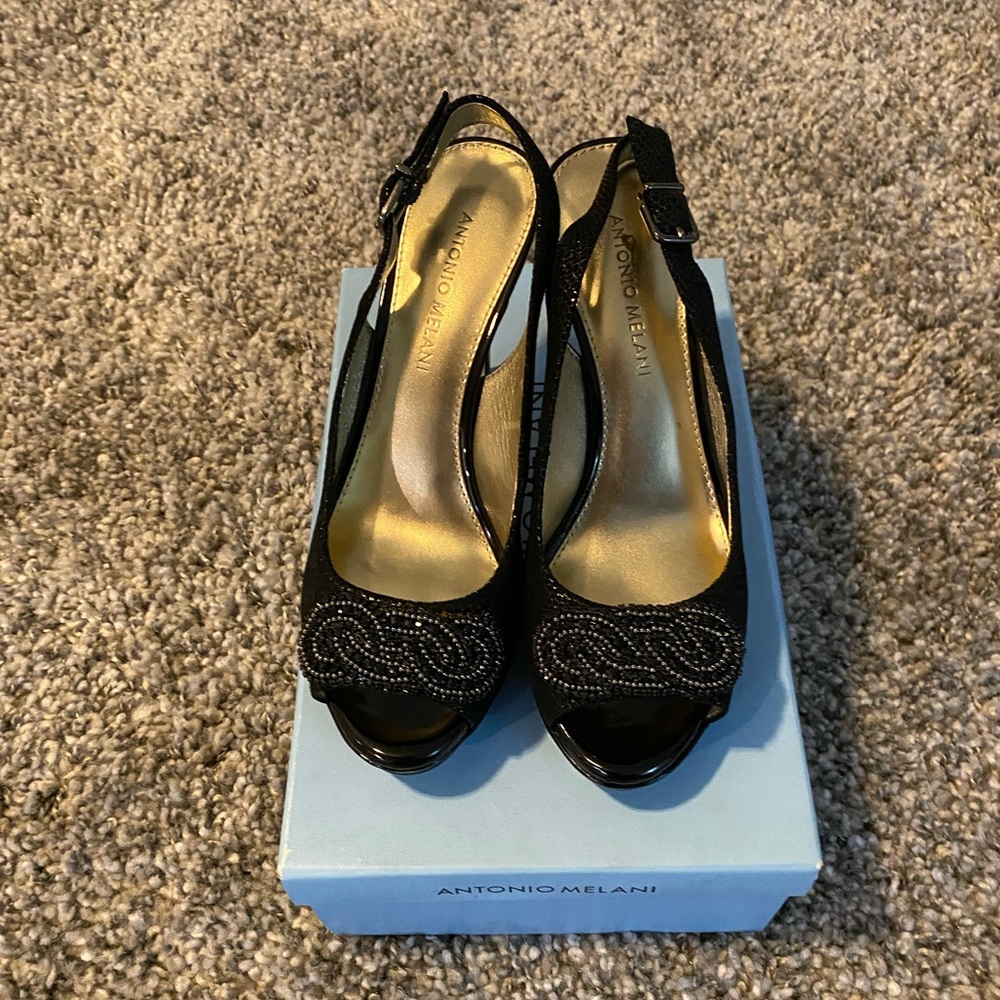 Antonio Melani Heels 7.5